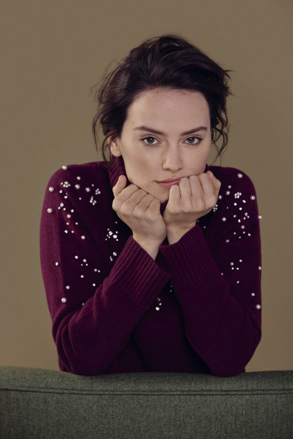 Daisy Ridley- Stylist (December 2019)