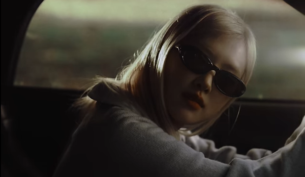 Rosé – Toxic Till the End music video